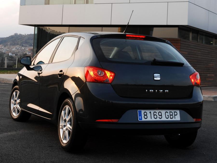  Seat Ibiza 2008 года  (фото 42 из 287)